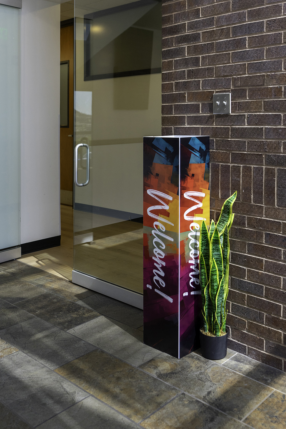 Column Signs, Geometric Bold Products, Geometric Bold Welcome, 46 x 10 2